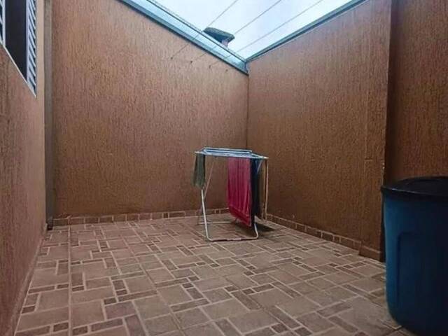 #7357 - Casa para Venda em Jacareí - SP - 2