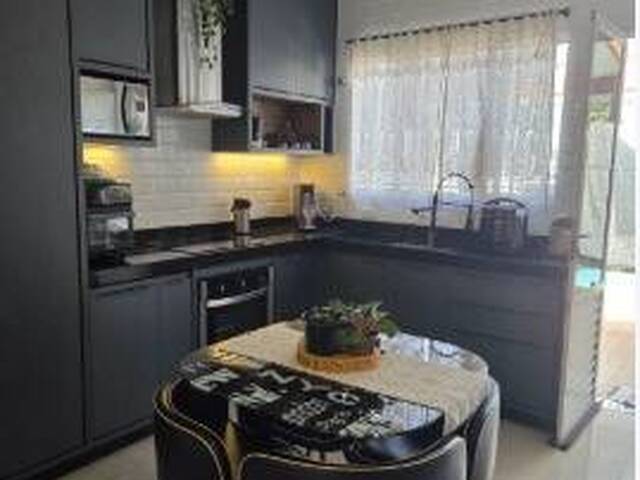 Casa para Venda em São José dos Campos - 4