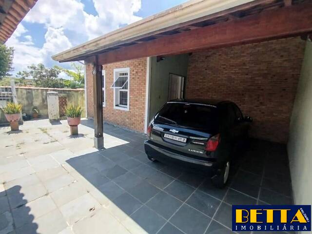 #7365 - Casa para Venda em Jacareí - SP - 2