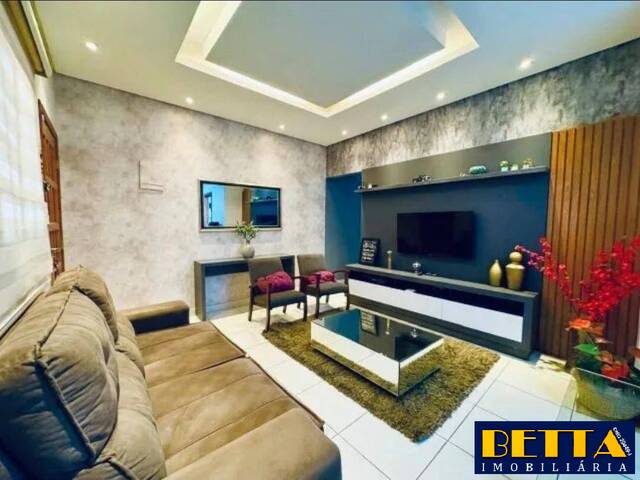 Venda em Loteamento Villa Branca - Jacareí