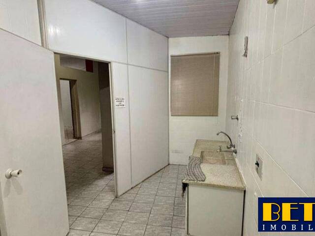 Sala para Locação em Jacareí - 4