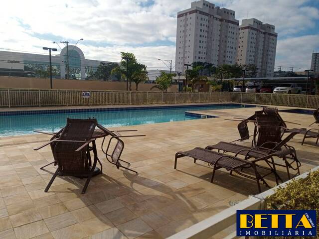 Venda em Loteamento Villa Branca - Jacareí