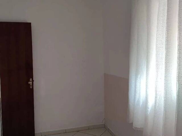 #7420 - Casa para Venda em Jacareí - SP - 2