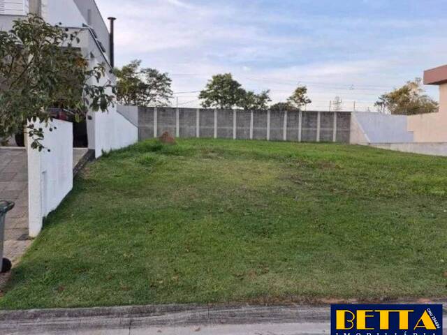 Venda em Condomínio Vem Viver Jacareí - Jacareí