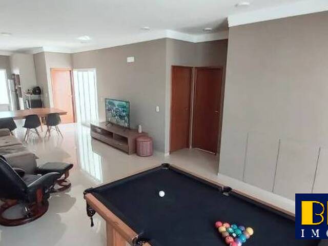 #7449 - Casa para Venda em São José dos Campos - SP - 1