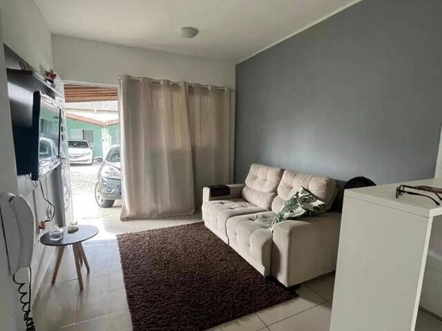 #7496 - Casa para Venda em Jacareí - SP - 1