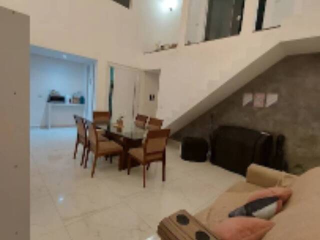 Casa para Venda em São José dos Campos - 4