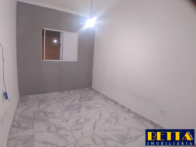 Casa para Venda em São José dos Campos - 4