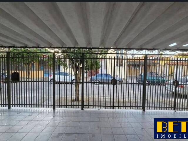 #7566 - Casa para Venda em Jacareí - SP - 2