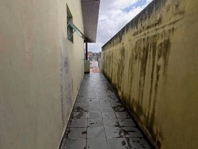 #7573 - Casa para Venda em Jacareí - SP - 2