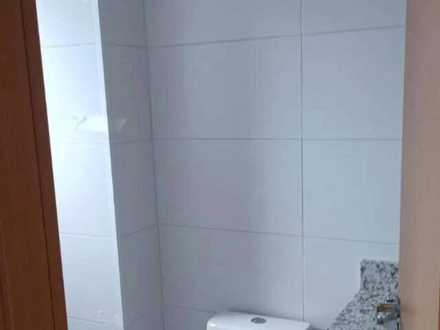 #7586 - Apartamento para Venda em Jacareí - SP - 2