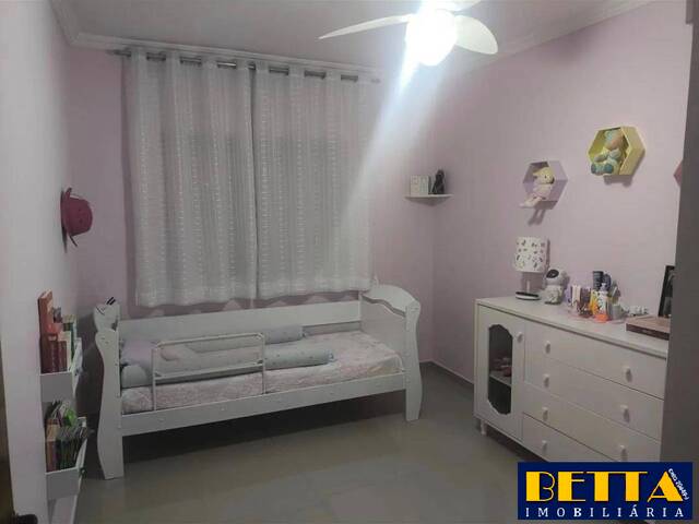 #7588 - Casa para Venda em Jacareí - SP - 3