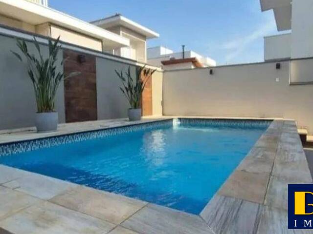 #7589 - Casa para Venda em Jacareí - SP - 2