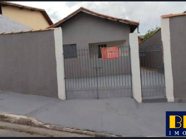 #7619 - Casa para Venda em Jacareí - SP - 1