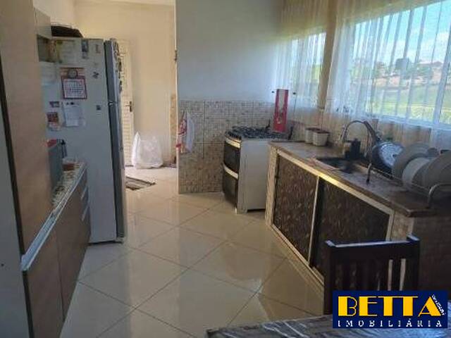 Casa para Venda em São José dos Campos - 5