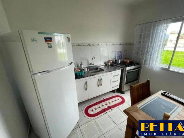 Casa para Venda em Caraguatatuba - 4