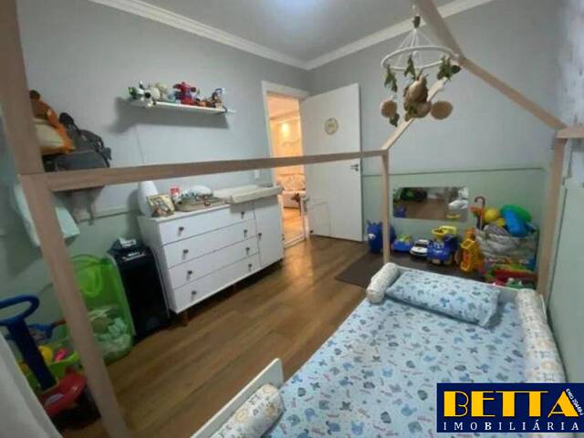Apartamento para Venda em Jacareí - 5