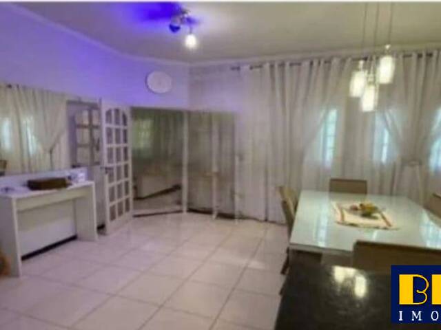 Casa para Venda em Caraguatatuba - 4