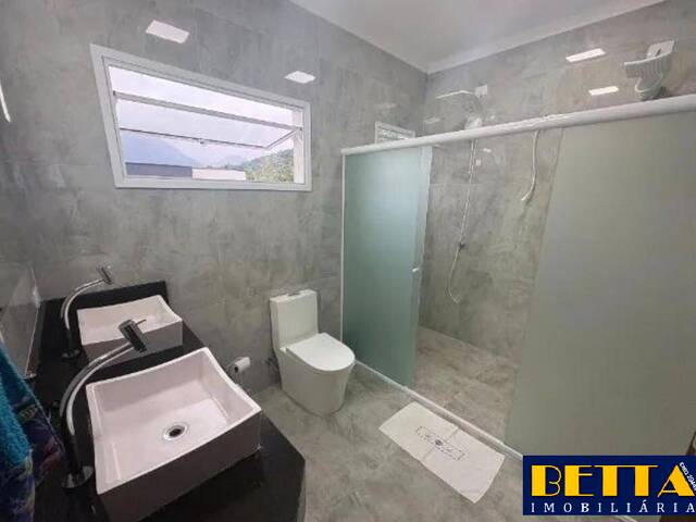 #7708 - Casa para Venda em Caraguatatuba - SP - 3