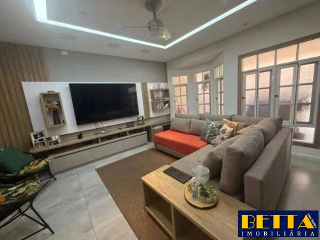 #7730 - Casa para Venda em Jacareí - SP - 1