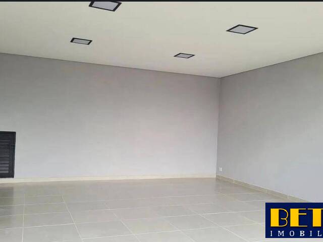 #7731 - Casa para Venda em Jacareí - SP - 2