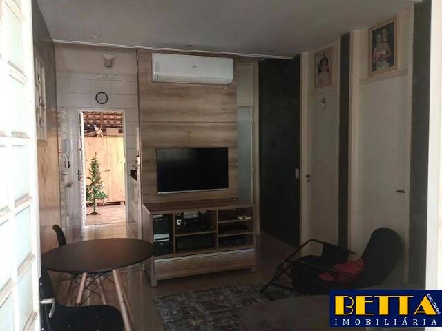 #7737 - Casa para Venda em Jacareí - SP - 1