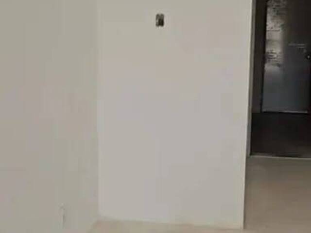 #7745 - Casa para Venda em Jacareí - SP - 2