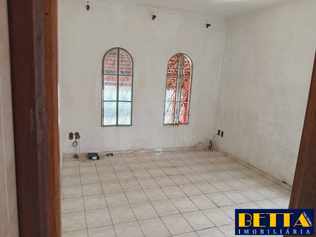 Casa para Venda em São José dos Campos - 5