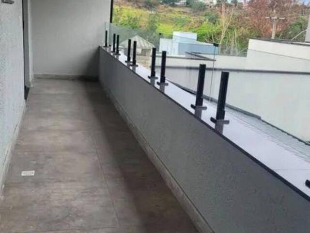 #7763 - Casa para Venda em Jacareí - SP - 2