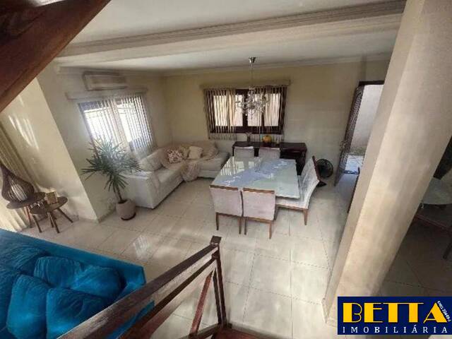 Casa para Venda em Caraguatatuba - 5