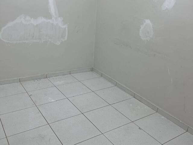 Sala para Venda em Jacareí - 4