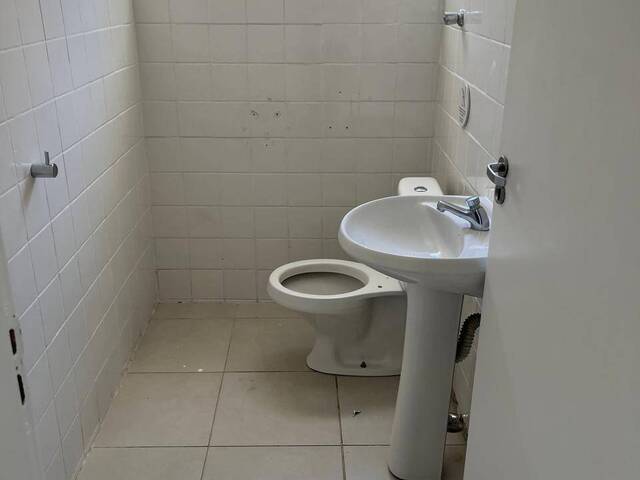 Sala para Venda em Jacareí - 5