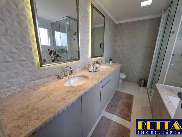 #7813 - Apartamento para Venda em São José dos Campos - SP - 2
