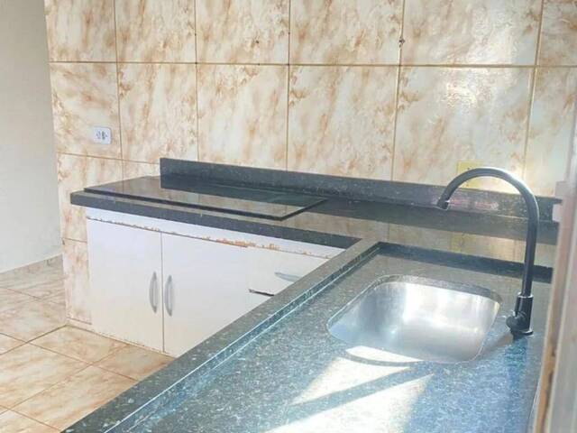 #7839 - Casa para Venda em Jacareí - SP - 2