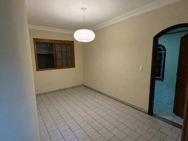 #7853 - Casa para Venda em São José dos Campos - SP - 1