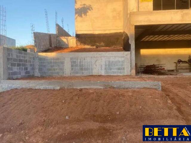 Casa para Venda em Jacareí - 4