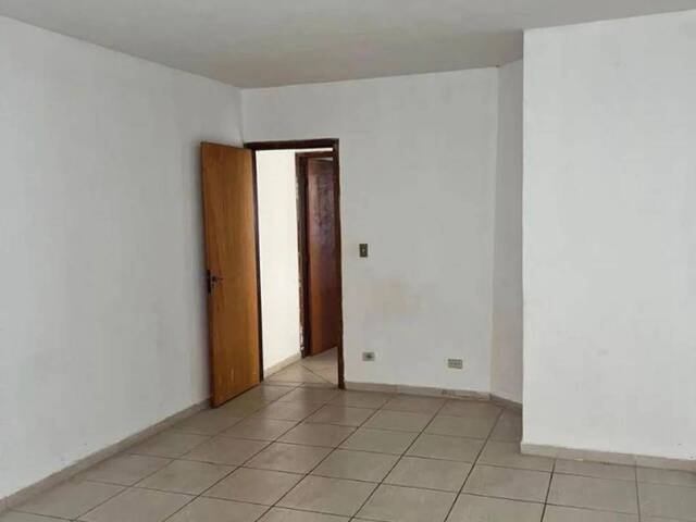 #7918 - Casa para Venda em Jacareí - SP - 2