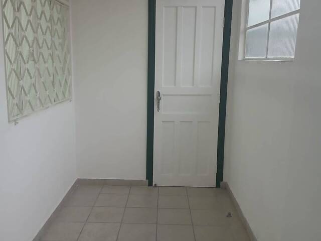 #7939 - Casa para Locação em Jacareí - SP - 2