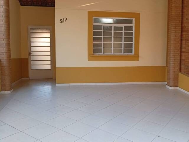 #7952 - Casa para Venda em Jacareí - SP - 1