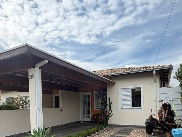 #7958 - Casa para Venda em Jacareí - SP - 3