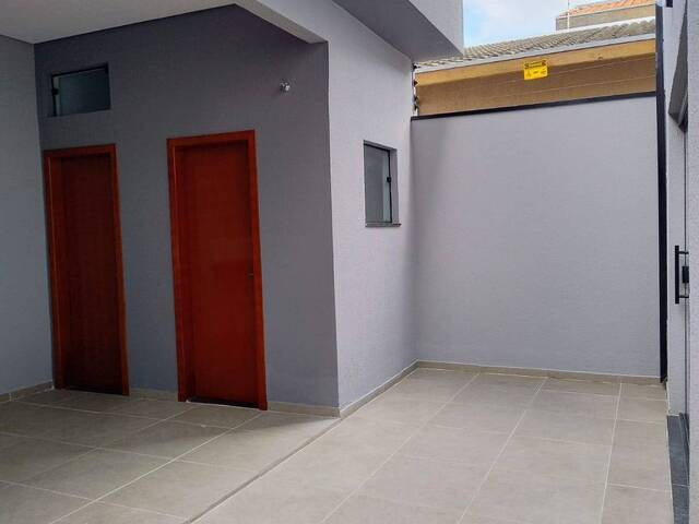 #7994 - Casa para Locação em Jacareí - SP - 2