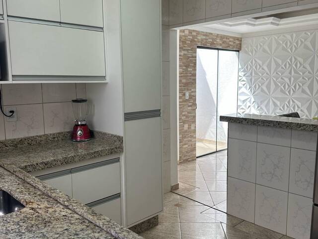 #7998 - Casa para Venda em Jacareí - SP - 3
