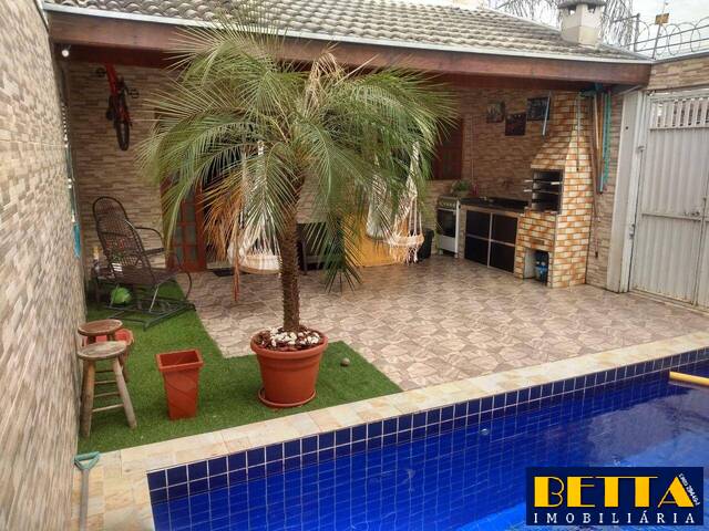 #8001 - Casa para Venda em Jacareí - SP - 1