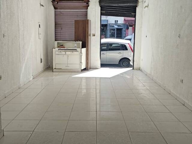 Sala para Locação em Jacareí - 4