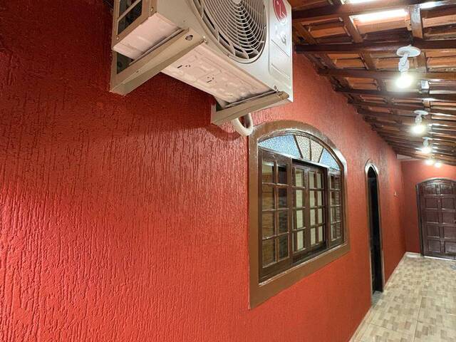 #8017 - Casa para Venda em Jacareí - SP