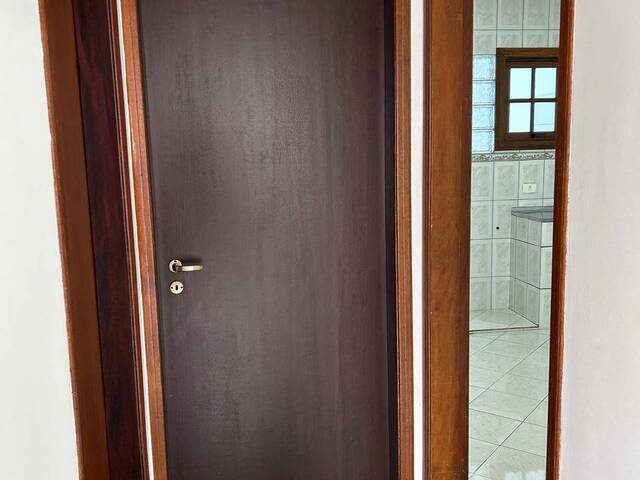 #8024 - Casa para Locação em Jacareí - SP