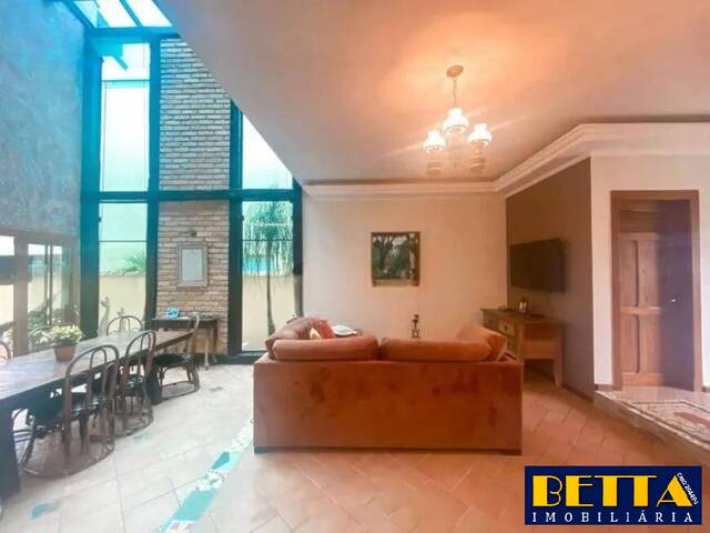 #8027 - Casa em condomínio para Venda em Jacareí - SP