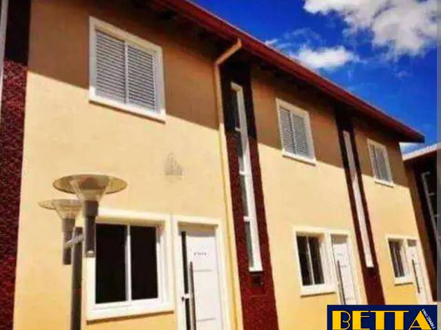 #8030 - Casa para Venda em Jacareí - SP