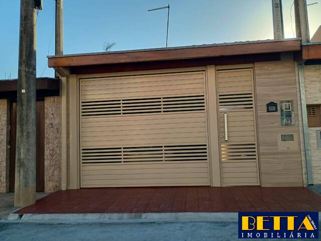 #8026 - Casa para Venda em Jacareí - SP