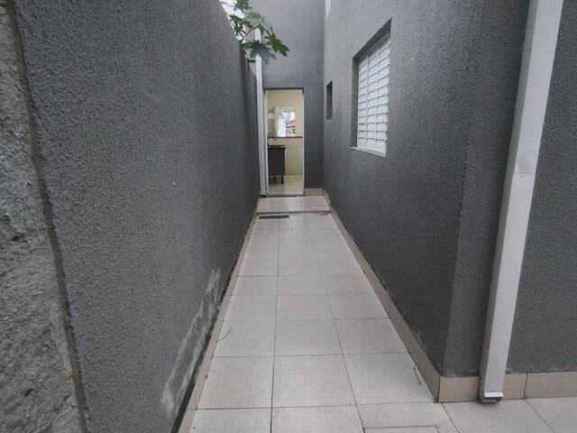 Casa para Locação em Jacareí - 5